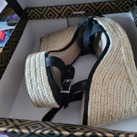 Ladies shoes wedge Sandal - Picture 6 of 10